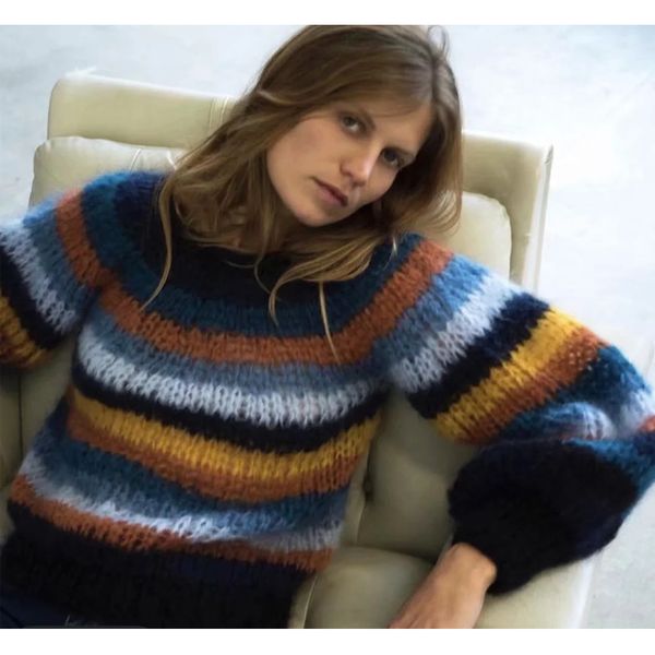 2021 new winter pullover o neck rainbow stripes mohair long sleeve women sweater gypsy female warm sweaters 4n8r, White;black
2021 new winter pullover o neck rainbow stripes mohair long sleeve women sweater gypsy female warm sweaters 4n8r, White;black