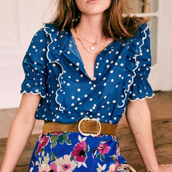 new ruffled blouse women manches bouffantes short sleeve o neck polka dot blue chic elegant 2021 vintage tunic shirts bz48, White
new ruffled blouse women manches bouffantes short sleeve o neck polka dot blue chic elegant 2021 vintage tunic shirts bz48, White
