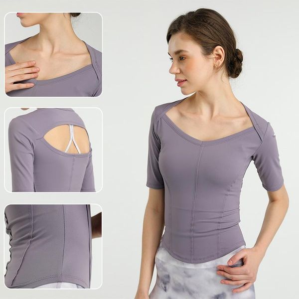 yoga outfits style bare sense quick-dry clothes europe and america-style dance training half-sleeve shirt running sports fitnes, White;red
yoga outfits style bare sense quick-dry clothes europe and america-style dance training half-sleeve shirt running sports fitnes, White;red