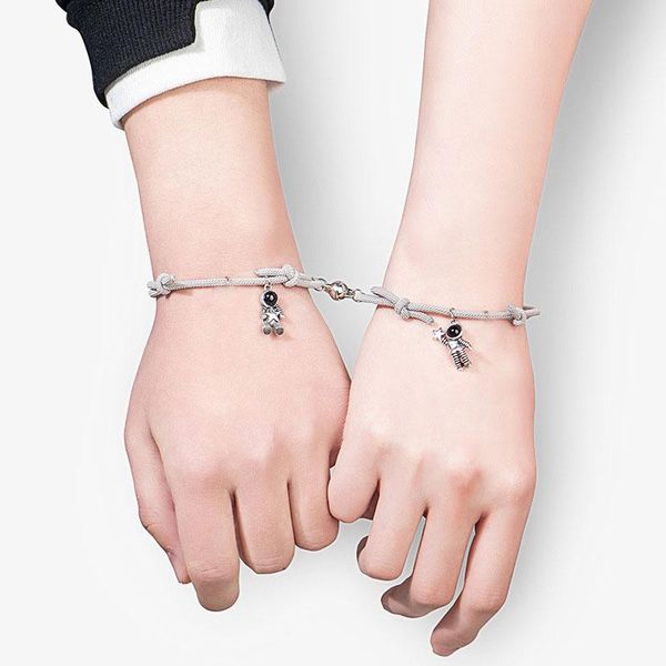 beaded, strands fashion 2pcs/set of astronaut couple bracelet long-distance magnet for men and women valentine's day gift friendship je, Black
beaded, strands fashion 2pcs/set of astronaut couple bracelet long-distance magnet for men and women valentine's day gift friendship je, Black