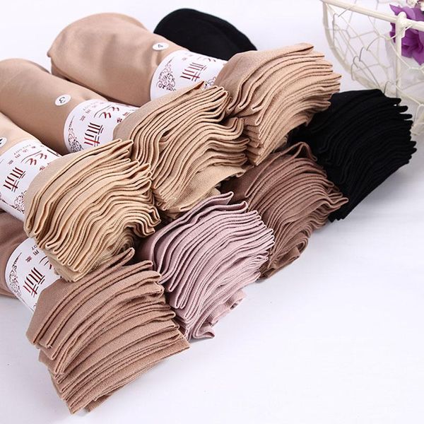 10 pairs / lot autumn comfortable silk socks women low price cool solid color breathable skin sock 6 colors, Black;white
10 pairs / lot autumn comfortable silk socks women low price cool solid color breathable skin sock 6 colors, Black;white