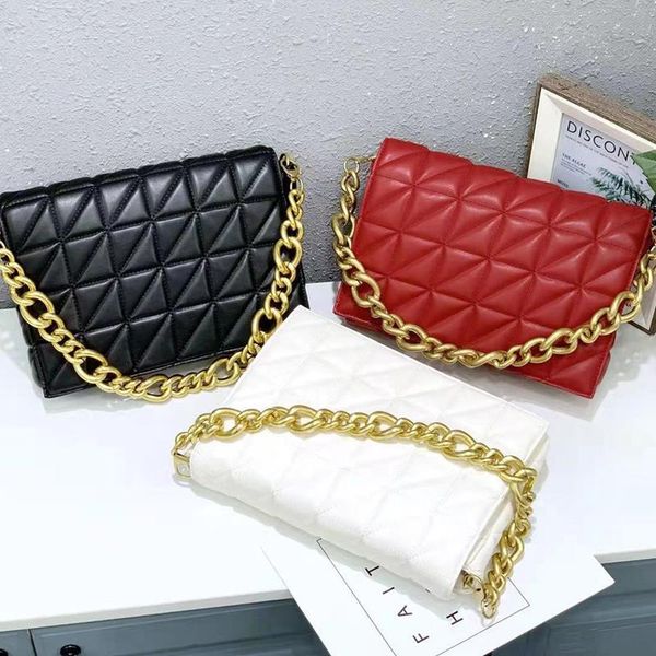 cross body women's shoulder bags chain underarm bag for women 2021 summer handbags and purses lady travel totes
cross body women's shoulder bags chain underarm bag for women 2021 summer handbags and purses lady travel totes