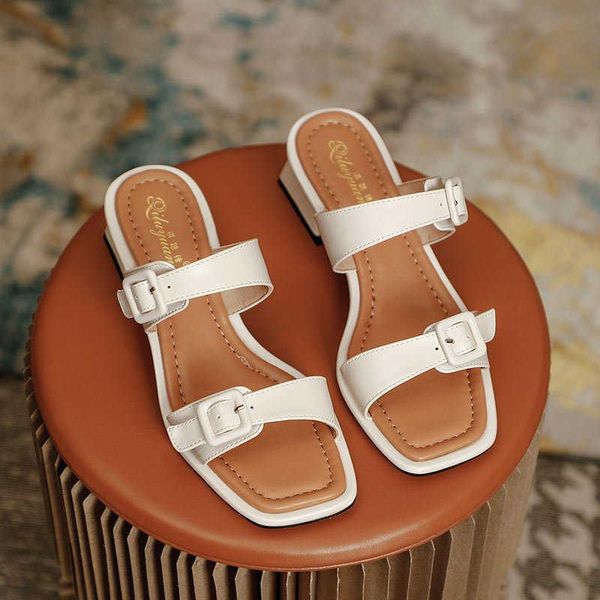 sandals 2021 women's slippers wear fashion summer square head fairy style mid heel thick button, Black
sandals 2021 women's slippers wear fashion summer square head fairy style mid heel thick button, Black