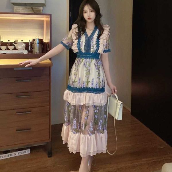 runway fashion women party long dress summer elegant floral embroidery mesh patchwork lace v neck ruffles maxi dresses 210526, Black;gray
runway fashion women party long dress summer elegant floral embroidery mesh patchwork lace v neck ruffles maxi dresses 210526, Black;gray