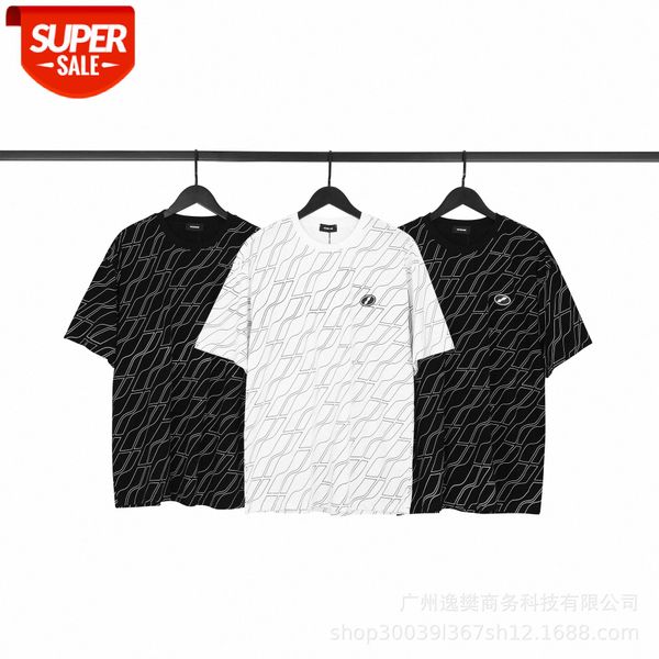 done full-print reflective stripe ripple logo printing loose couple short-sleeved t-shirt #af4e, White;black
done full-print reflective stripe ripple logo printing loose couple short-sleeved t-shirt #af4e, White;black