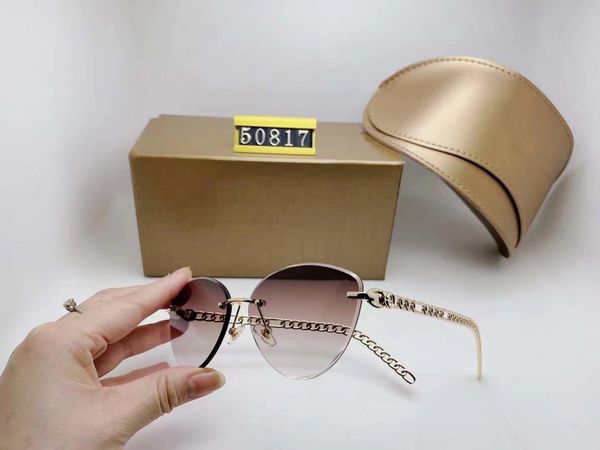 summer sunglasses man woman fashion luxury cat eye sun glasses retro small frame design uv400 12 color optional womens come with package, White;black
summer sunglasses man woman fashion luxury cat eye sun glasses retro small frame design uv400 12 color optional womens come with package, White;black
