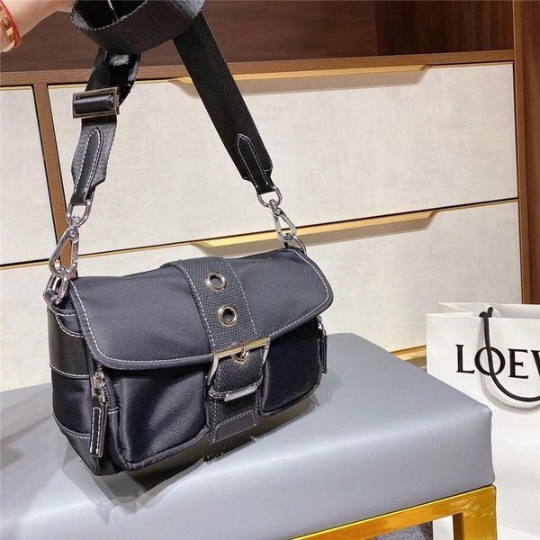 designer woman bag nylon new style women's lightweight wide shoulder messenger bag flap armpit travel bags mini satchel
designer woman bag nylon new style women's lightweight wide shoulder messenger bag flap armpit travel bags mini satchel