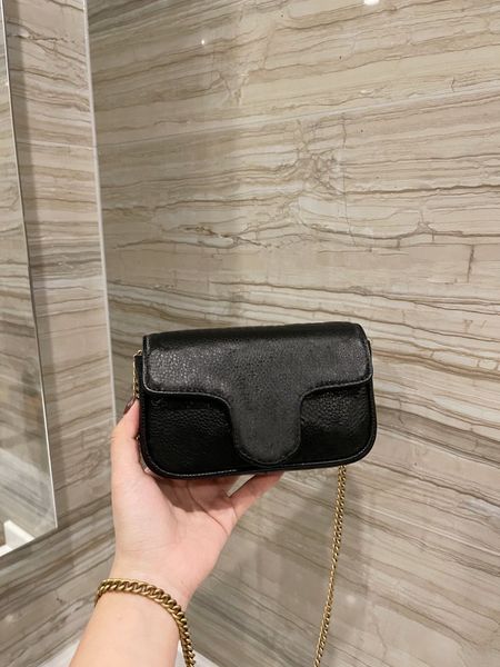 chains bags mini luxury designer brand fashion shoulder handbags envelope women letter purse phone bag wallet cross body totes all match vin
chains bags mini luxury designer brand fashion shoulder handbags envelope women letter purse phone bag wallet cross body totes all match vin