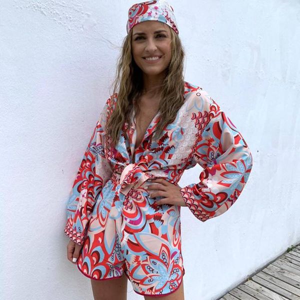 women's tracksuits vintage floral print women shirt shorts sets 2021 summer single breasted chic female clothes streetwear, Gray
women's tracksuits vintage floral print women shirt shorts sets 2021 summer single breasted chic female clothes streetwear, Gray
