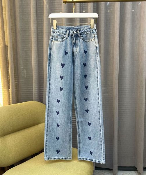 2021 pants autumn winter new love print loose and thin high-rise straight-leg jeans women y3ie, Blue
2021 pants autumn winter new love print loose and thin high-rise straight-leg jeans women y3ie, Blue