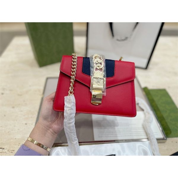 2021 gulfskin sylvia navy bag high version head leather fashion one shoulder chain neutral sallow women's luxuryss designerss yw
2021 gulfskin sylvia navy bag high version head leather fashion one shoulder chain neutral sallow women's luxuryss designerss yw