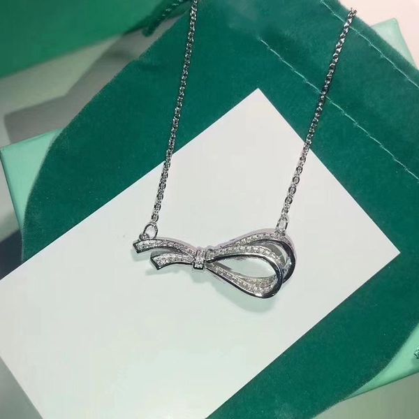 chains 2021 high-quality tif 1:1 shining ribbon with stone bow necklace luxury jewelry fashion brand couple women, Silver
chains 2021 high-quality tif 1:1 shining ribbon with stone bow necklace luxury jewelry fashion brand couple women, Silver