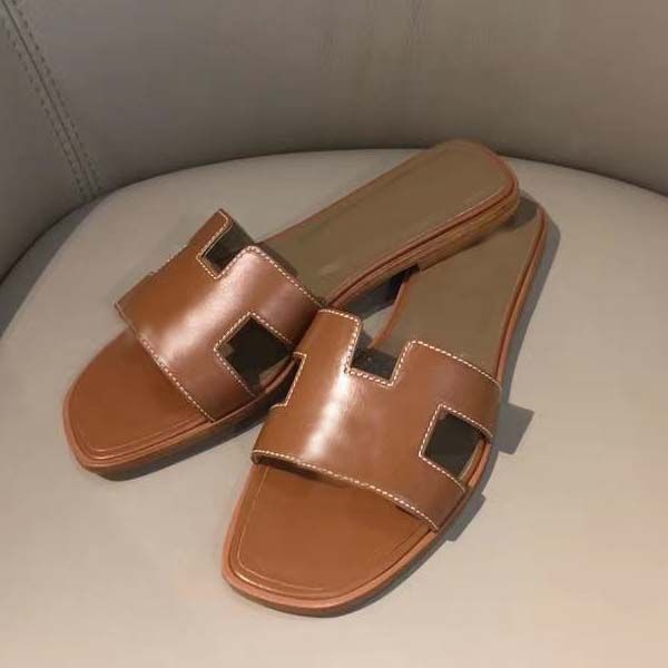 woman slipper superior quality fashion woman sandals casual slipper genuine leather sandy flip flop slipper, Black
woman slipper superior quality fashion woman sandals casual slipper genuine leather sandy flip flop slipper, Black