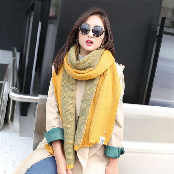 2019 new mini pineapple student's double-sided color matching scarf imitation cashmere versatile thickened warm shawl, Blue;black
2019 new mini pineapple student's double-sided color matching scarf imitation cashmere versatile thickened warm shawl, Blue;black
