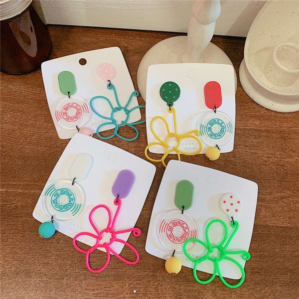 hbp 2021 new fashion cute niche acrylic hand woven butterfly personality asymmetric transparent hollow earrings, Silver
hbp 2021 new fashion cute niche acrylic hand woven butterfly personality asymmetric transparent hollow earrings, Silver