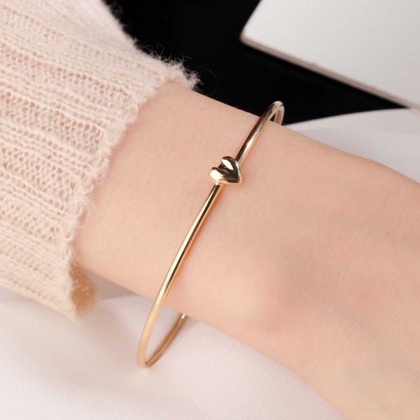 fashion womens love heart bangle classic gold trendy bracelet jewelry romantic birthday gift elegant lady banquet jewelry q0719, Black
fashion womens love heart bangle classic gold trendy bracelet jewelry romantic birthday gift elegant lady banquet jewelry q0719, Black