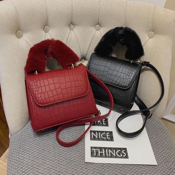 cross body fashion alligator pu leather crossbody handbag totes women plush handle bags casual solid color female portable shoulder bag
cross body fashion alligator pu leather crossbody handbag totes women plush handle bags casual solid color female portable shoulder bag