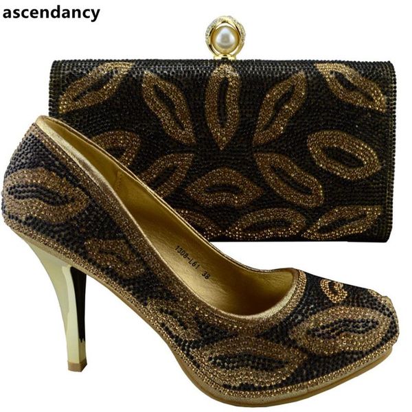 gold color italian ladies shoe and bag set decorated with rhinestone african shoe and bag set to match for party nigerian shoes, Black
gold color italian ladies shoe and bag set decorated with rhinestone african shoe and bag set to match for party nigerian shoes, Black