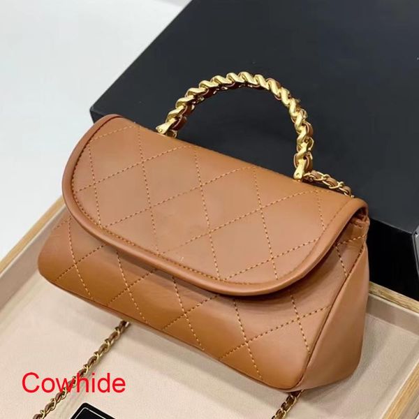 evening bags autumn/winter portable chain bag fashion/casual versatile women's unique handle design lady
evening bags autumn/winter portable chain bag fashion/casual versatile women's unique handle design lady