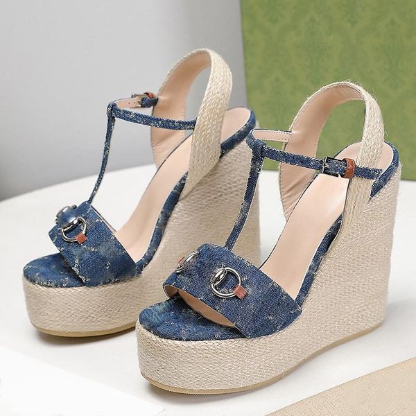 2021 sandal the latest fashion goddess slope heel sandals comfortable feet beautiful elegant temperament you are worth 34-40, Black
2021 sandal the latest fashion goddess slope heel sandals comfortable feet beautiful elegant temperament you are worth 34-40, Black
