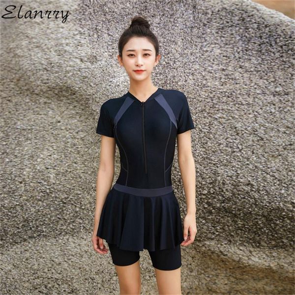 2021 women swimsuit beach wear sport swimwear one piece bathing suit short sleeves padded surfing suit sports black
2021 women swimsuit beach wear sport swimwear one piece bathing suit short sleeves padded surfing suit sports black
