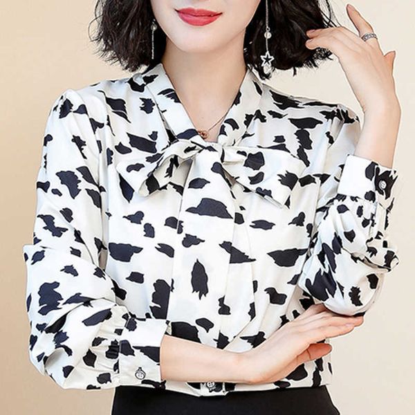 autumn long sleeve women blouses shirts blouse women blusas mujer de moda bow v-neck print chiffon blouse shirt d639 210602, White
autumn long sleeve women blouses shirts blouse women blusas mujer de moda bow v-neck print chiffon blouse shirt d639 210602, White