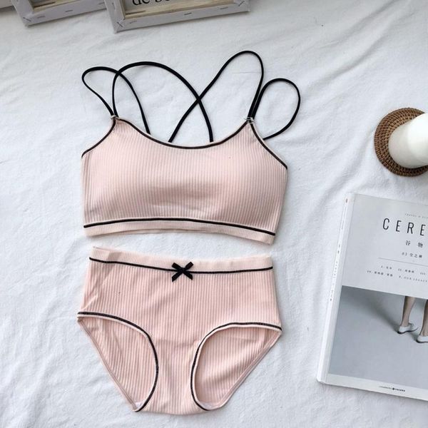 bras sets 2021 female underwear comfortable wireless bra women cotton set lingerie brif with cute bow, Red;black
bras sets 2021 female underwear comfortable wireless bra women cotton set lingerie brif with cute bow, Red;black