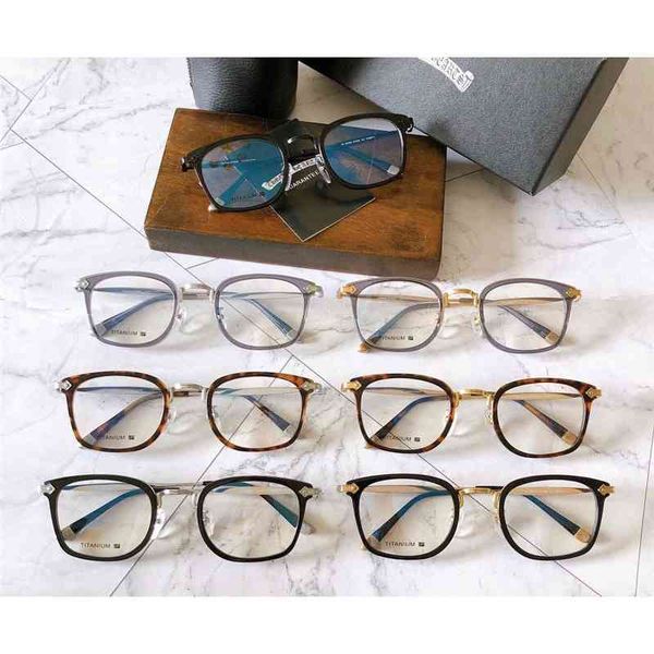 70% off online store new glasses in spectacle frame, flat lens, female pure titanium ultra light myopia, White;black
70% off online store new glasses in spectacle frame, flat lens, female pure titanium ultra light myopia, White;black