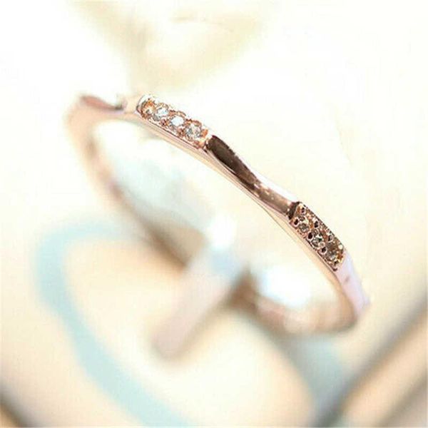 wedding rings simple little fresh lady ring gold color and silver pigment for girlfriends, Slivery;golden
wedding rings simple little fresh lady ring gold color and silver pigment for girlfriends, Slivery;golden