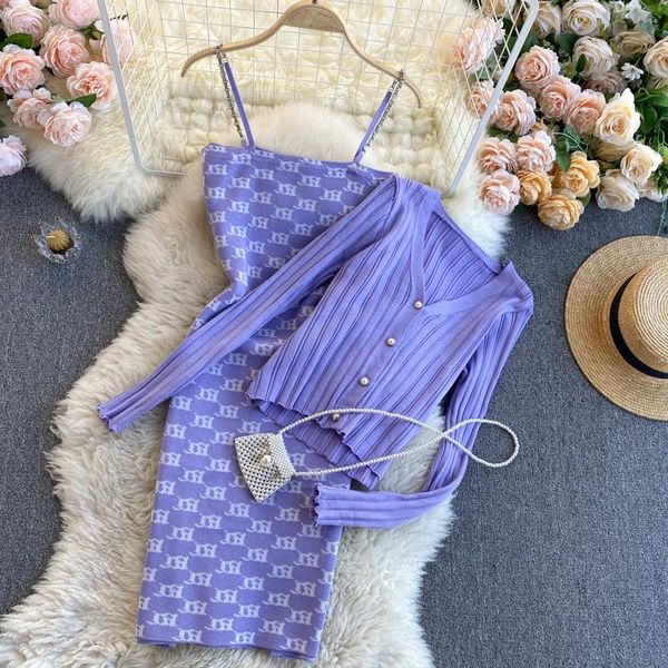 casual dresses women knitted two piece sets spaghetti strap sleeveless print sheath dress and long sleeve sweater cardigan suits, Black;gray
casual dresses women knitted two piece sets spaghetti strap sleeveless print sheath dress and long sleeve sweater cardigan suits, Black;gray