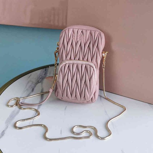 lady messenger mobile phone bag sheepskin leather shoulder handbag gold chain coin wallet front clip zipper compartment
lady messenger mobile phone bag sheepskin leather shoulder handbag gold chain coin wallet front clip zipper compartment