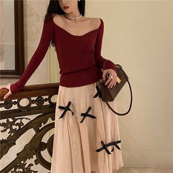 fashion elegant slash neck knitted + bowknot high waist midi skirt 2 piece set outfits 210526, White
fashion elegant slash neck knitted + bowknot high waist midi skirt 2 piece set outfits 210526, White