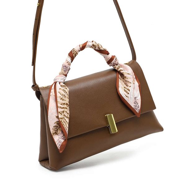 fashion autumn and winter atmosphere women 2021 new fashion versatile ins messenger net red popular one shoulder small square bag
fashion autumn and winter atmosphere women 2021 new fashion versatile ins messenger net red popular one shoulder small square bag