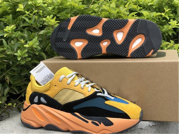 authentic originals 700 sun gz6984 orange black v3 azael wave runner solid grey v2 static vanta kanye west man outdoor shoes with box
authentic originals 700 sun gz6984 orange black v3 azael wave runner solid grey v2 static vanta kanye west man outdoor shoes with box