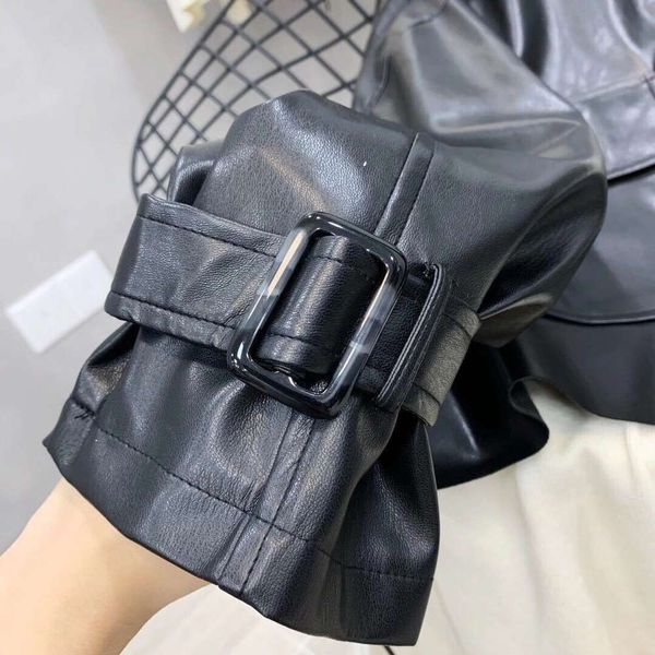 designerjacket cool pu leather black women's autumn 2020 locomotive new korean loose and versatile straight tube fashion
designerjacket cool pu leather black women's autumn 2020 locomotive new korean loose and versatile straight tube fashion