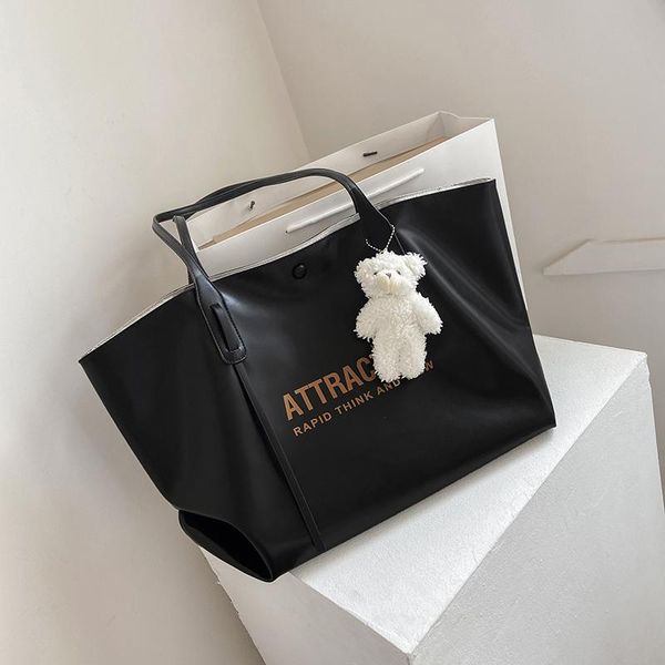 evening bags women's large-capacity shoulder bag daily shopping student school handbag large tote essential for women
evening bags women's large-capacity shoulder bag daily shopping student school handbag large tote essential for women