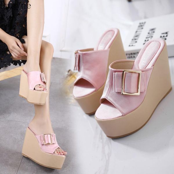 slippers summer thick-bottomed slope with high-heeled square-shaped buckle super high heel comfortable sandals., Black
slippers summer thick-bottomed slope with high-heeled square-shaped buckle super high heel comfortable sandals., Black