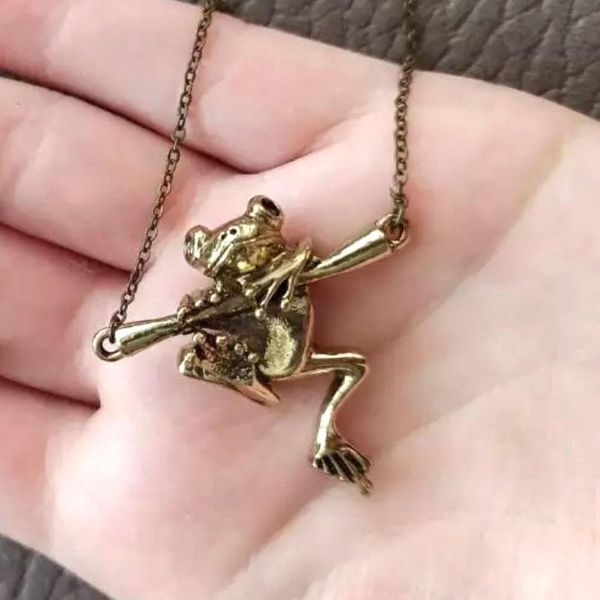 chains goth frog necklace for women vintage animal pendant choker necklaces collar chain punk female jewelry bijoux, Silver
chains goth frog necklace for women vintage animal pendant choker necklaces collar chain punk female jewelry bijoux, Silver