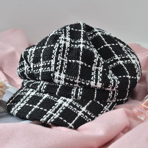 autumn/winter new hat matching color leather hat wool british vintage flat wool big brimmed versatile match, Blue;gray
autumn/winter new hat matching color leather hat wool british vintage flat wool big brimmed versatile match, Blue;gray
