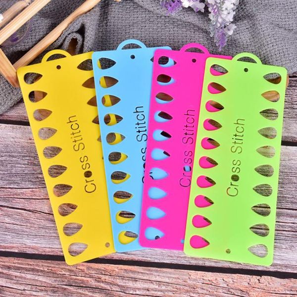 plastic 20 positions thread board thread & yarn organizer embroidery accessories cross stitch row line tool, Black
plastic 20 positions thread board thread & yarn organizer embroidery accessories cross stitch row line tool, Black