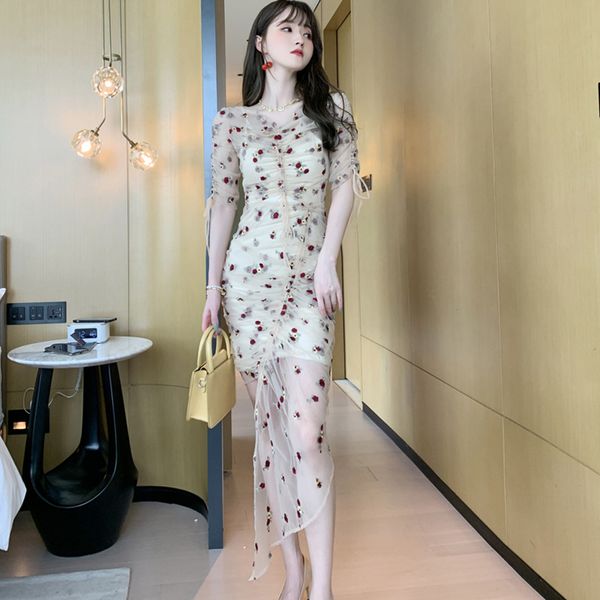 new arrival fashion night club party women elegant summer perspective temperament floral asymmetrical beach dress gzai, White;black
new arrival fashion night club party women elegant summer perspective temperament floral asymmetrical beach dress gzai, White;black