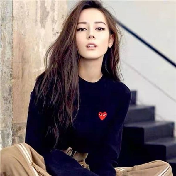 play kawabata baling tide brand men's and women's round neck pullover love sweater couple no trace, Black
play kawabata baling tide brand men's and women's round neck pullover love sweater couple no trace, Black