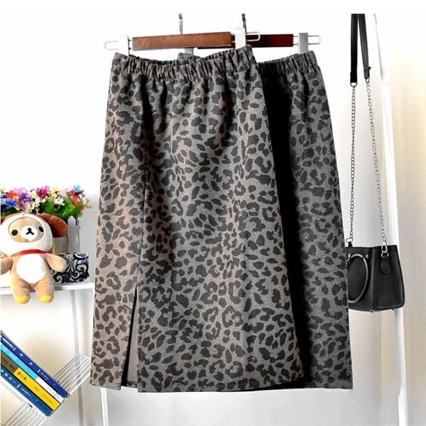 skirts autumn and winter women's leopard print half-length skirt slit mid-length fashion temperament, Black
skirts autumn and winter women's leopard print half-length skirt slit mid-length fashion temperament, Black