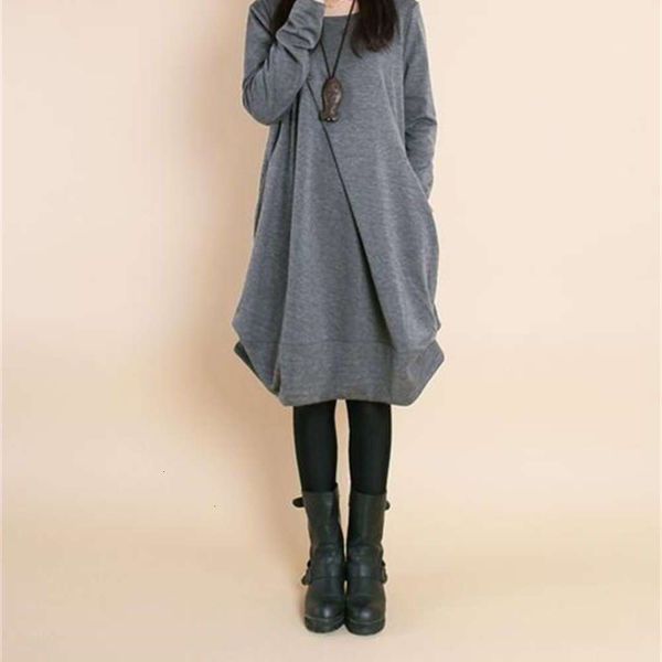 2021autumn and winter 2020 new korean women's large loose casual pleated round neck long sleeve dress, Black;gray
2021autumn and winter 2020 new korean women's large loose casual pleated round neck long sleeve dress, Black;gray