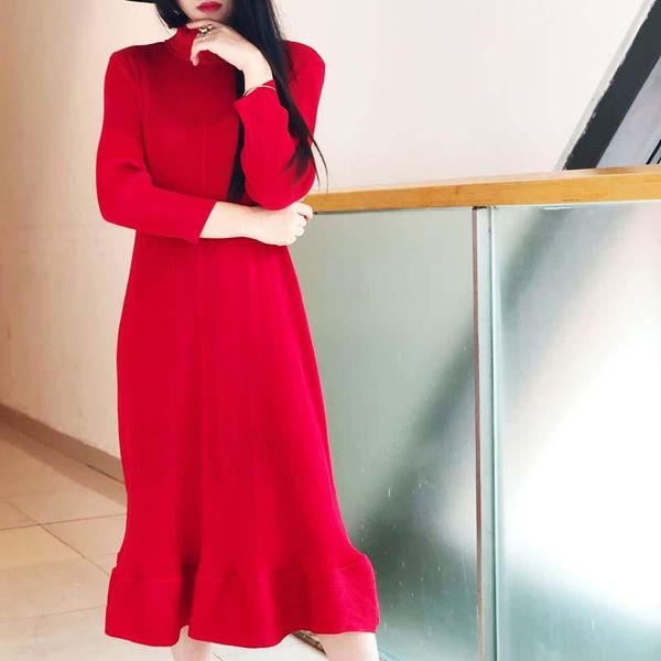 casual dresses winter miyake pleated flower half high collar temperament ruffled fishtail dress wedding banquet female, Black;gray
casual dresses winter miyake pleated flower half high collar temperament ruffled fishtail dress wedding banquet female, Black;gray