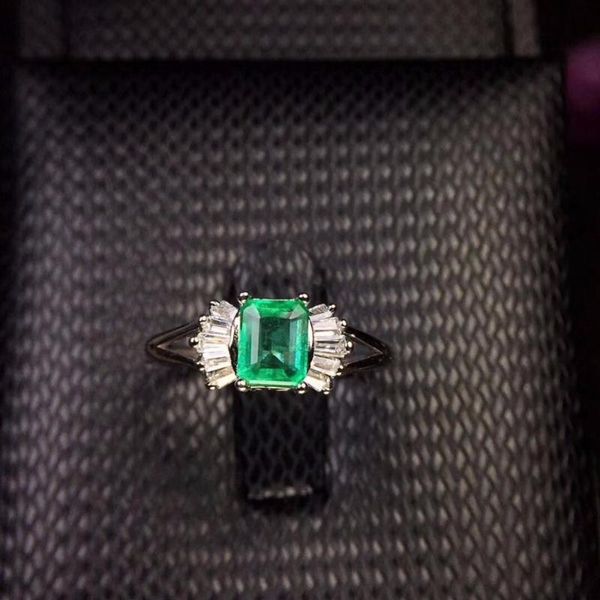 cluster rings natural emerald, small row, 925 silver, personality, style, latest design, favorite beauty, Golden;silver
cluster rings natural emerald, small row, 925 silver, personality, style, latest design, favorite beauty, Golden;silver