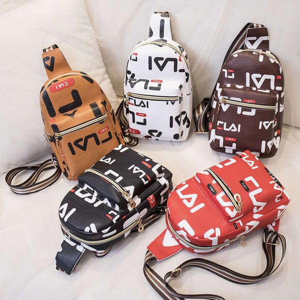 korean lettered printed sports chest spring summer 2021 new one shoulder small change and waist bag
korean lettered printed sports chest spring summer 2021 new one shoulder small change and waist bag