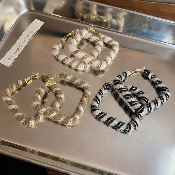 hoop & huggie 2021 korean winter weave wool stripe square rhombus big earrings for women statement jewelry pendientes, Golden;silver
hoop & huggie 2021 korean winter weave wool stripe square rhombus big earrings for women statement jewelry pendientes, Golden;silver