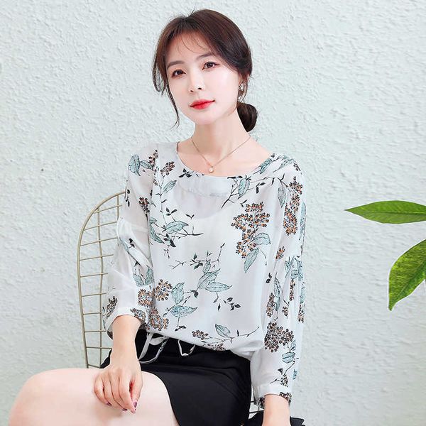 summer korean fashion chiffon t-shirts for women vintage long sleeves plus size xxxl white office lady shirts 210531
summer korean fashion chiffon t-shirts for women vintage long sleeves plus size xxxl white office lady shirts 210531