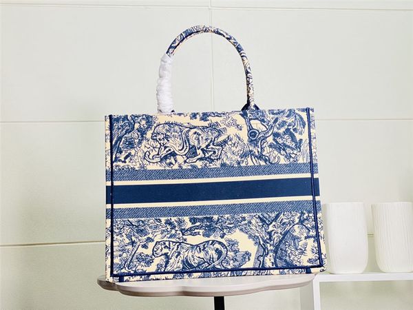 bag quality name travel classic colorful large totes 2021 embroidered customizable handbag capacity book canvas shopping bags gvoda
bag quality name travel classic colorful large totes 2021 embroidered customizable handbag capacity book canvas shopping bags gvoda